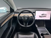 2022 Tesla Model 3 RWD | Local Trade