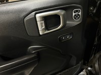 2020 Jeep Wrangler Sport S 4x4 | Low KM's