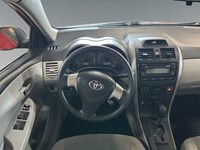 2013 Toyota Corolla 4dr Sdn Auto CE