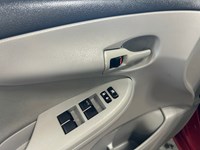 2013 Toyota Corolla 4dr Sdn Auto CE