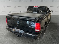 2023 RAM 1500 Classic SLT 4x4 Crew Cab | Black Appearance | Low KM's