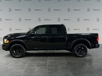 2022 RAM 1500 Classic Warlock 4x4 Crew V8 | Low KM’s