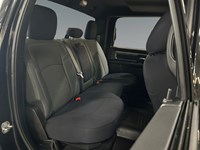 2022 RAM 1500 Classic Warlock 4x4 Crew V8 | Low KM’s