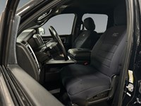 2022 RAM 1500 Classic Warlock 4x4 Crew V8 | Low KM’s