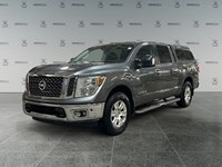 2017 Nissan Titan 4WD Crew Cab SV