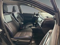 2019 Toyota Corolla SE | Ultra Low KM's