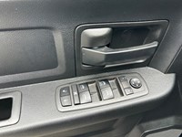 2020 RAM 1500 Classic Express 4x4 Crew