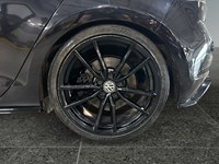 2019 Volkswagen Golf R DSG | Ultra Low KM's