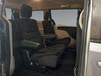 2017 Dodge Grand Caravan SXT | Stow N GO