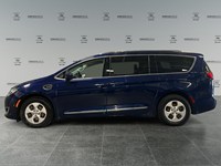 2018 Chrysler Pacifica Hybrid Touring-L | Ultra Low KM's