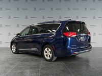 2018 Chrysler Pacifica Hybrid Touring-L | Ultra Low KM's
