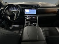 2023 GMC Sierra 1500 4WD Crew Cab 147" Denali