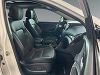 2017 Hyundai Santa Fe XL AWD 4dr Limited