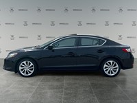 2017 Acura ILX Premium | Ultra Low KM's