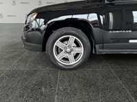 2016 Jeep Compass 4WD High Altitude | Sunroof | Leather | Low KM's