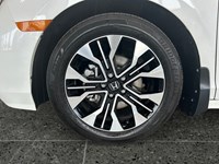 2025 Honda Odyssey Touring Auto