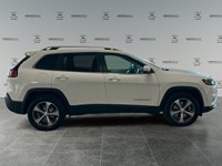 2019 Jeep Cherokee Limited 4x4 | Ultra Ultra Low KM's
