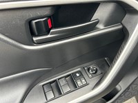 2021 Toyota RAV4 LE AWD | Ultra Low KM's