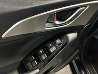 2018 Mazda Mazda3 GS | Sunroof | Ultra Low KM's