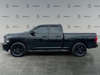 2019 RAM 1500 Classic Express Night 4X4