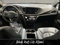 2027 Chrysler Grand Caravan SXT