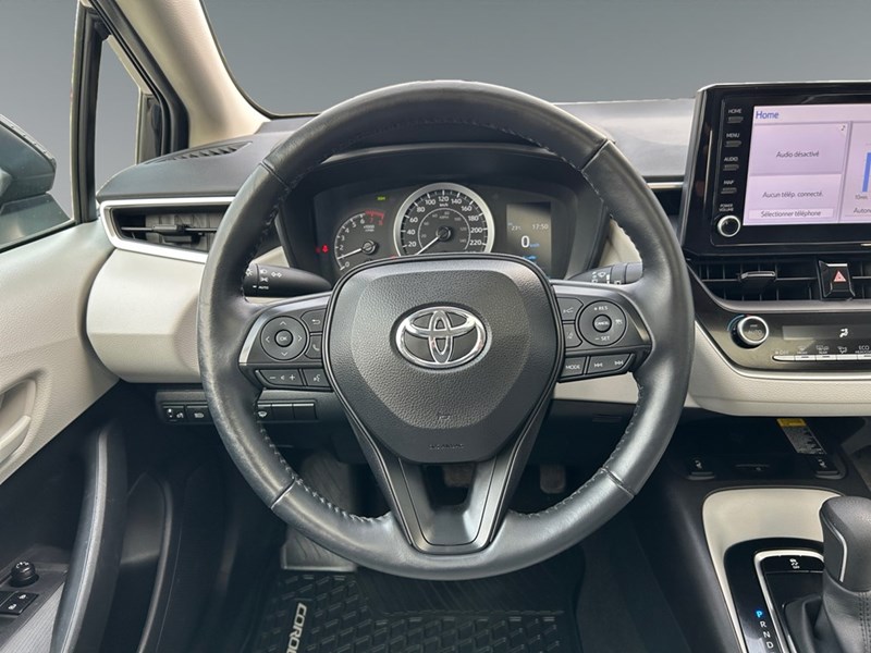 2022 Toyota Corolla LE Upgrade | Low KM's