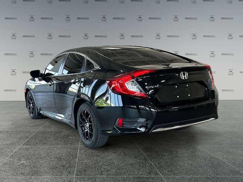 2020 Honda Civic LX | Low KM's