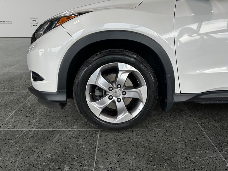 2018 Honda HR-V EX AWD | Ultra Low KM's