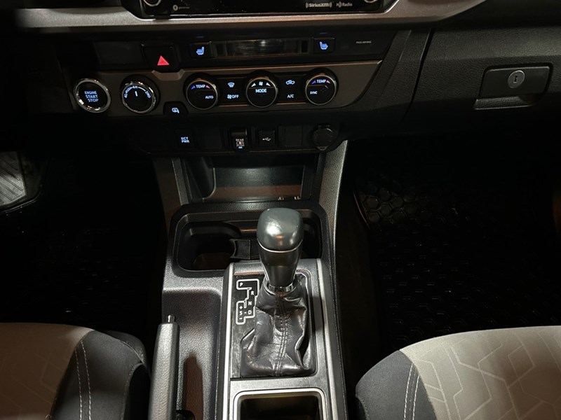 2020 Toyota Tacoma 4x4 Double Cab | TRD Sport PKG