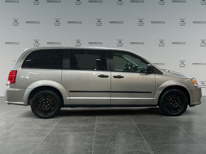 2017 Dodge Grand Caravan Canada Value Package | Ultra Low KM's
