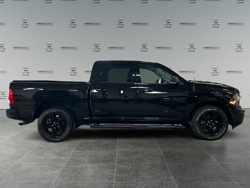 2023 RAM 1500 Classic SLT 4x4 Crew Cab | Black Appearance | Low KM's