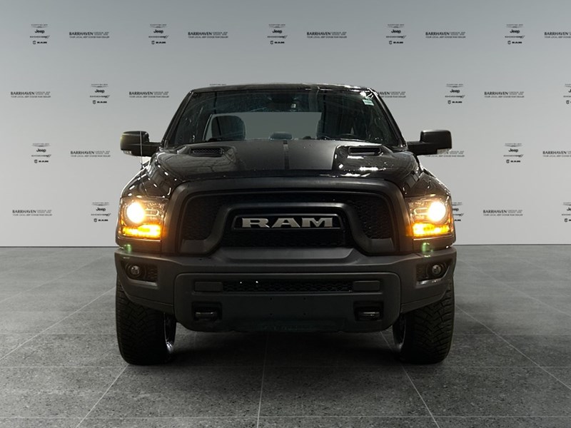 2022 RAM 1500 Classic Warlock 4x4 Crew V8 | Low KM’s