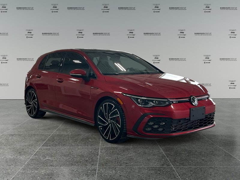 2023 Volkswagen Golf GTI Performance | Low KM's