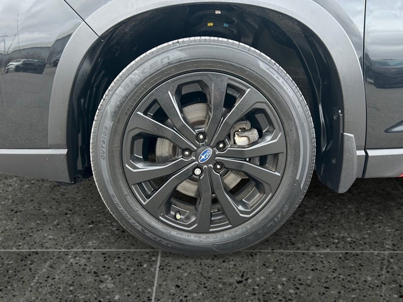 2021 Subaru Forester 2.5i Sport | Low KM's