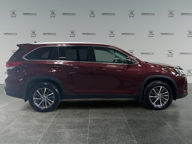 2019 Toyota Highlander AWD XLE | 8-PASS