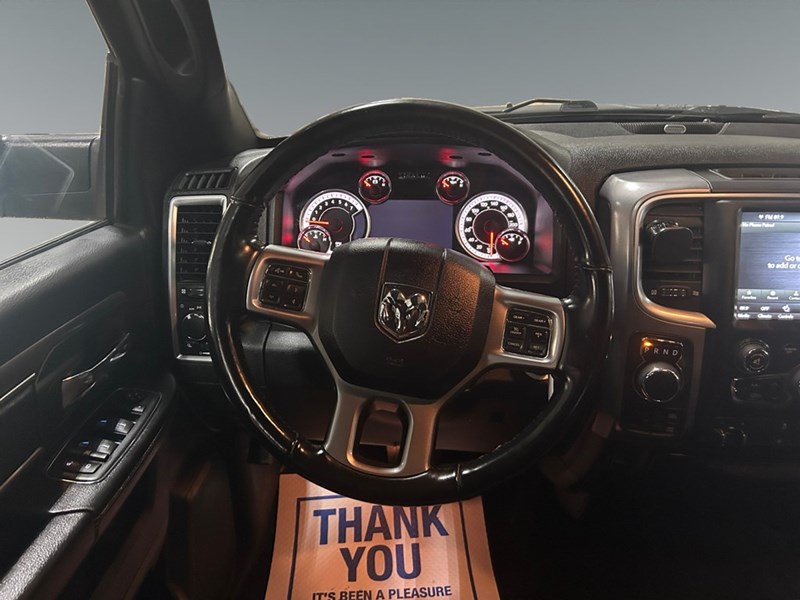 2021 RAM 1500 Classic Warlock 4x4 Crew V8 | Sunroof | Local Trade