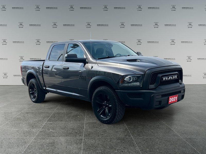2021 RAM 1500 Classic Warlock 4x4 Crew V8 | Sunroof | Local Trade