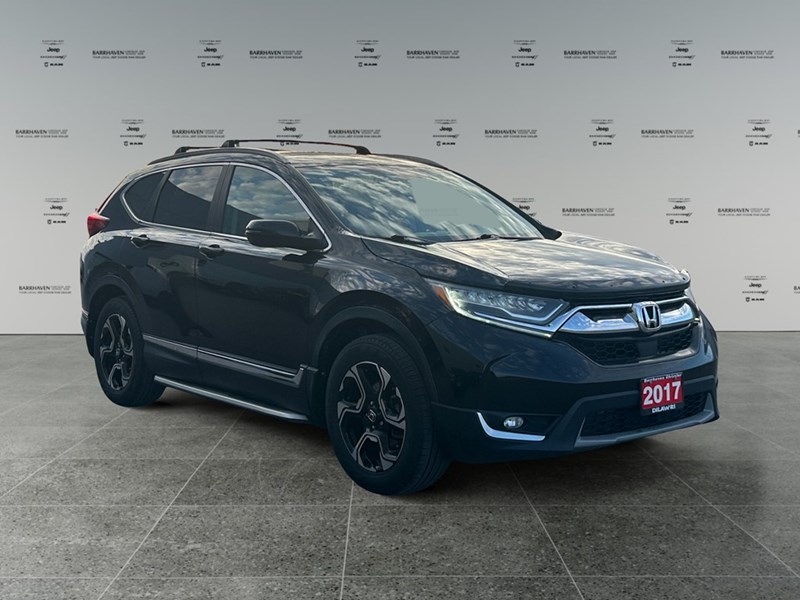 2017 Honda CR-V AWD Touring | Ultra Low KM's