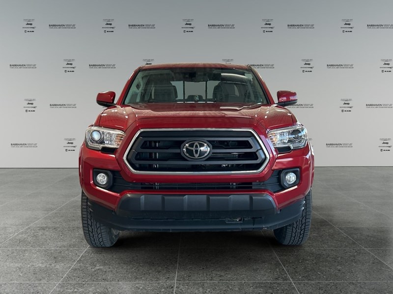 2020 Toyota Tacoma 4x4 Double Cab | Low KM's