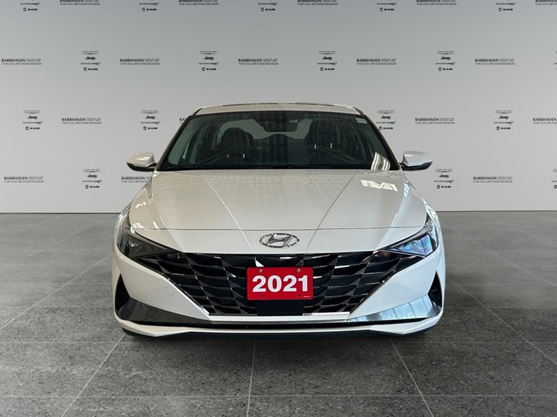 2021 Hyundai Elantra Ultimate IVT | Low KM's