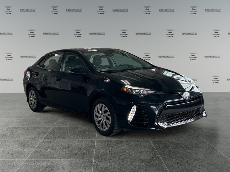 2019 Toyota Corolla SE | Ultra Low KM's