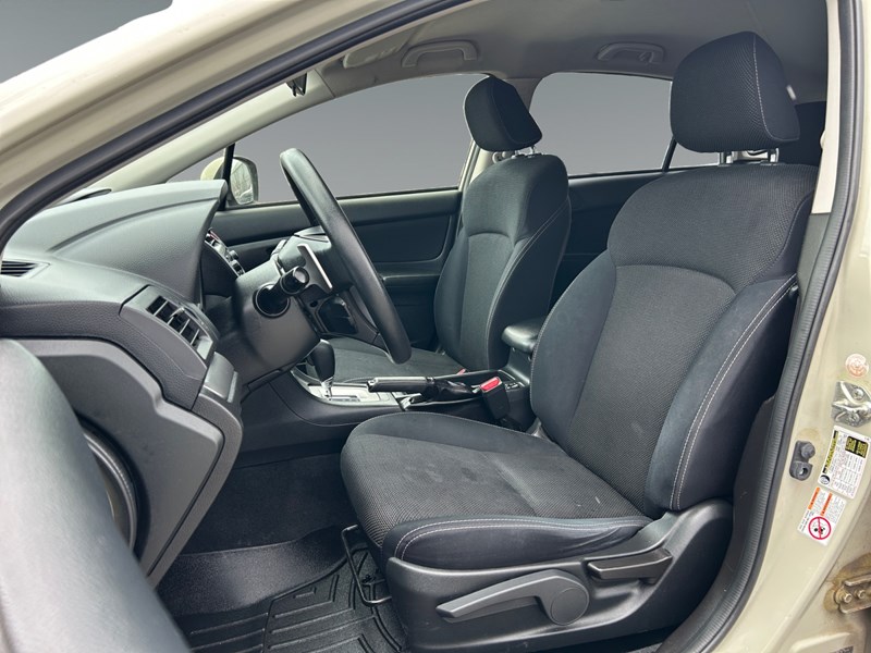 2014 Subaru XV Crosstrek 2.0i w/Sport Pkg | Ultra Low KM's