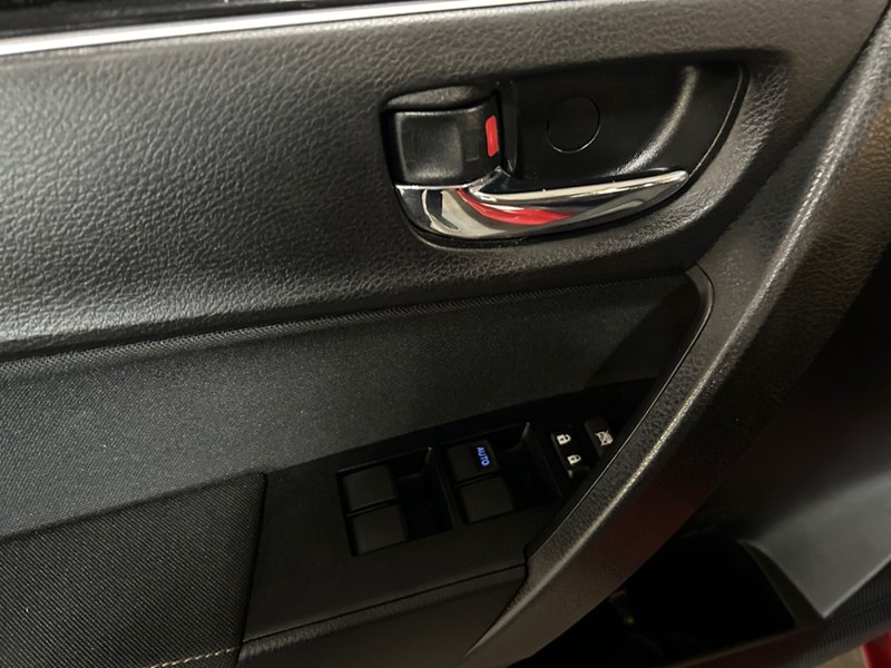 2017 Toyota Corolla LE | Ultra Ultra Low KM's