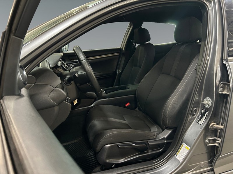 2020 Honda Civic LX Hatch | Low KM's