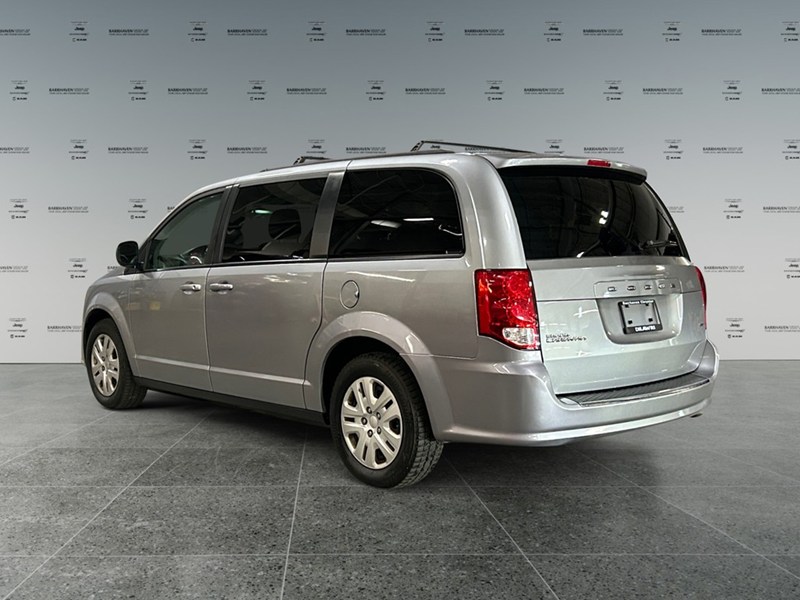 2017 Dodge Grand Caravan SXT | Stow N GO