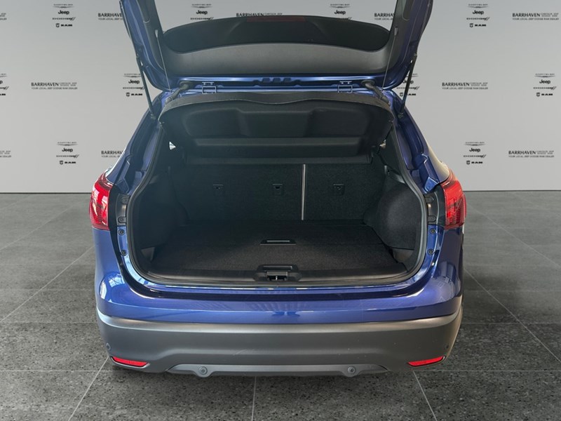 2019 Nissan Qashqai SV CVT | Sunroof | Ultra LOW KM's