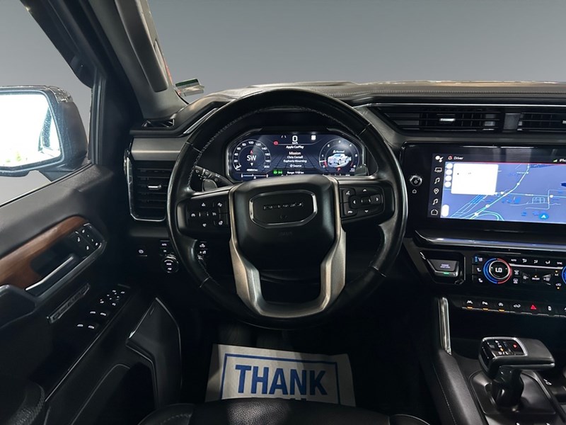 2023 GMC Sierra 1500 4WD Crew Cab 147" Denali