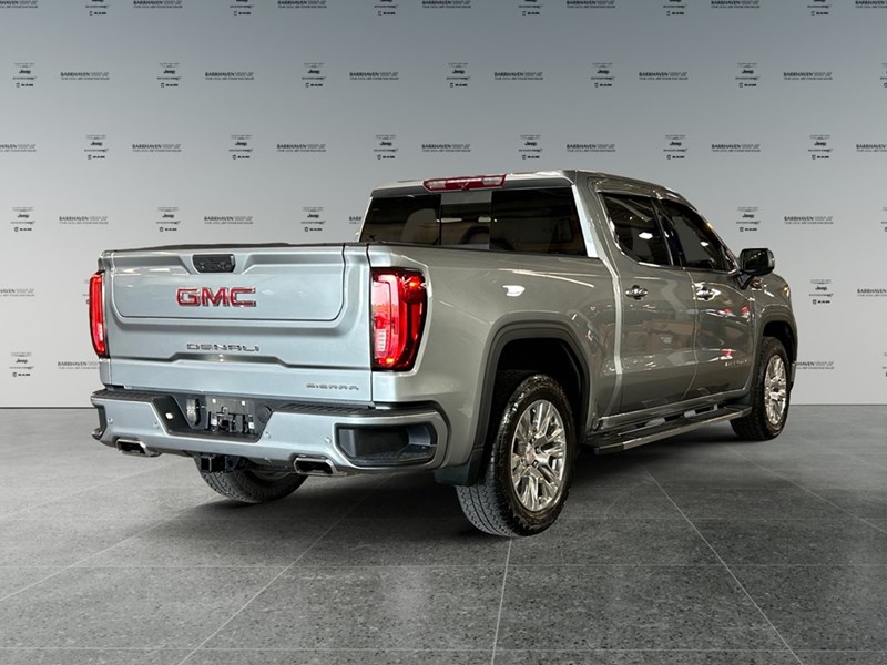 2023 GMC Sierra 1500 4WD Crew Cab 147" Denali
