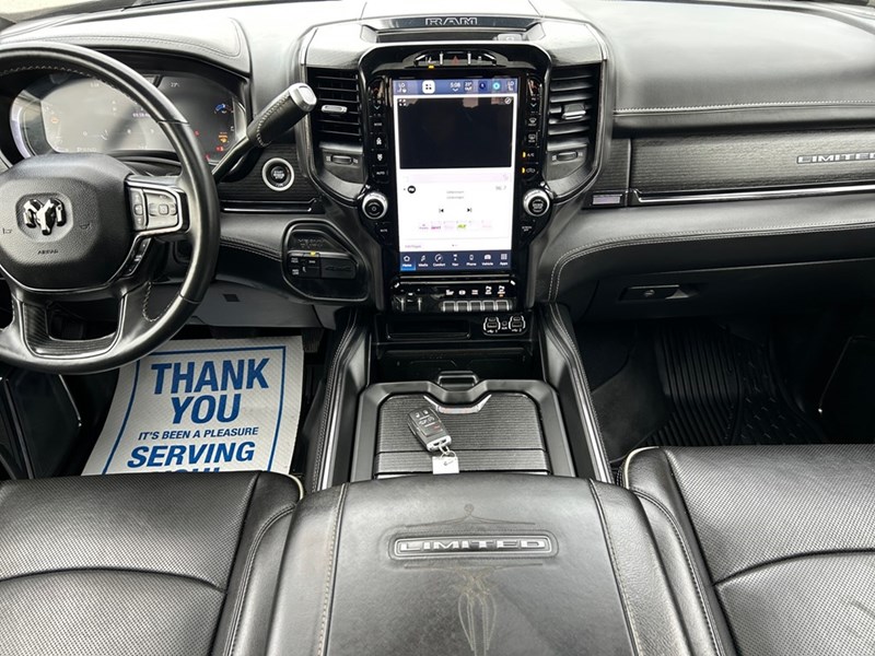 2024 RAM 3500 Limited 4x4 Crew Cab 6'4" Box | $$ Upgrades