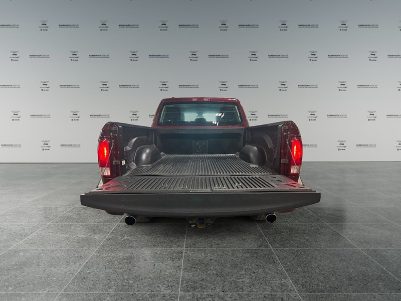 2019 RAM 1500 Classic Express 4x4 Crew